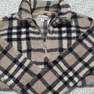 Koolaburra By Ugg Black and Tan Plaid Sherpa Pullover Super Soft And Sylish